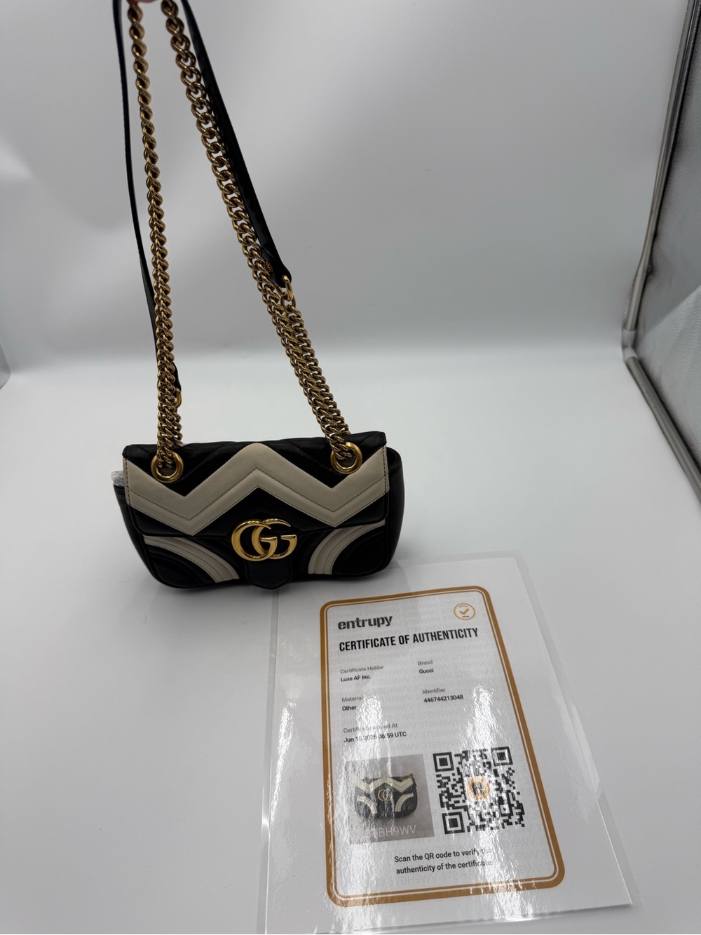 Gucci Black and White Marmont Chevron Shoulder Bag